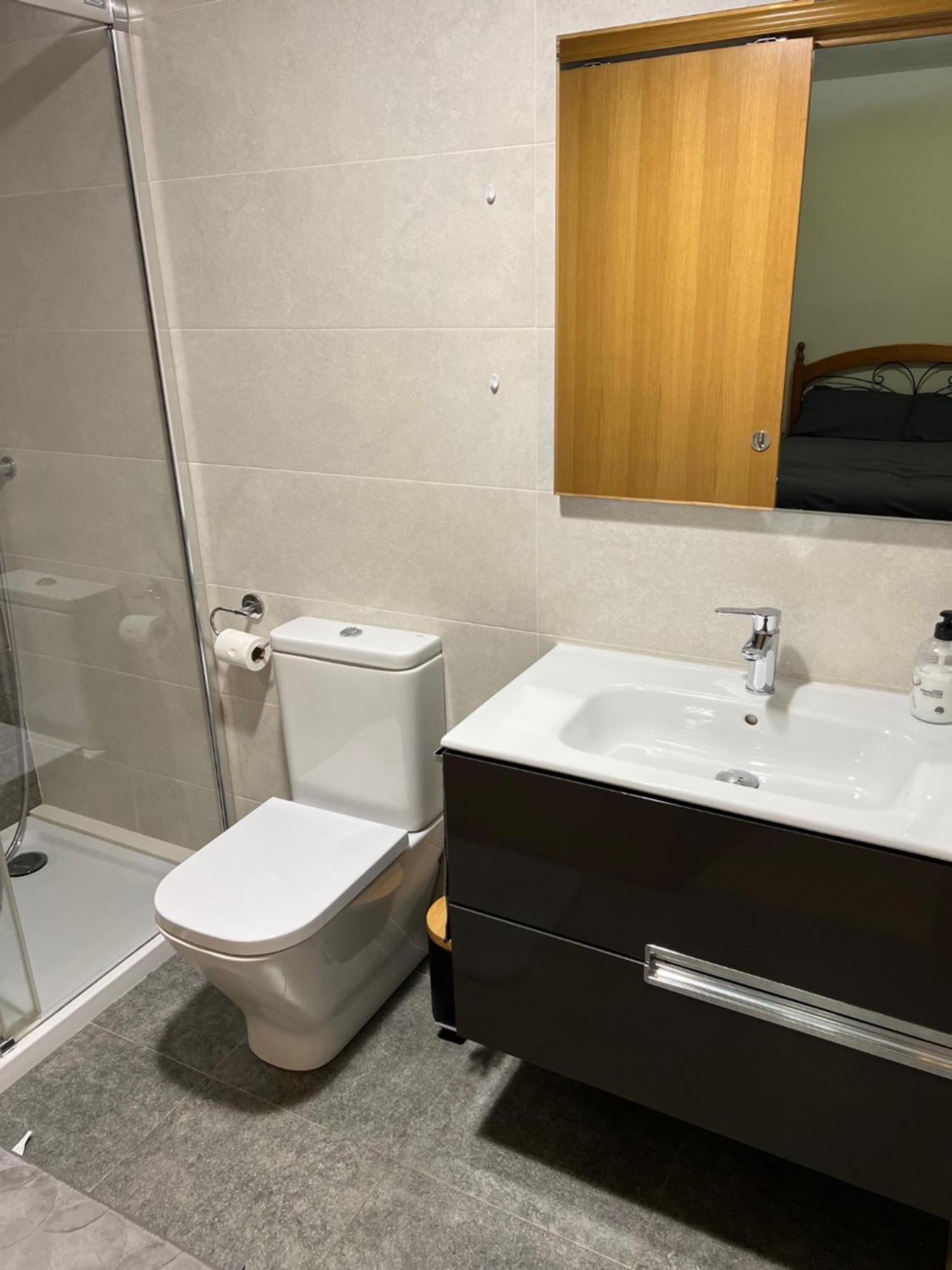 Habitacion Doble Con Bano Privado Lejlighed Valencia Eksteriør billede