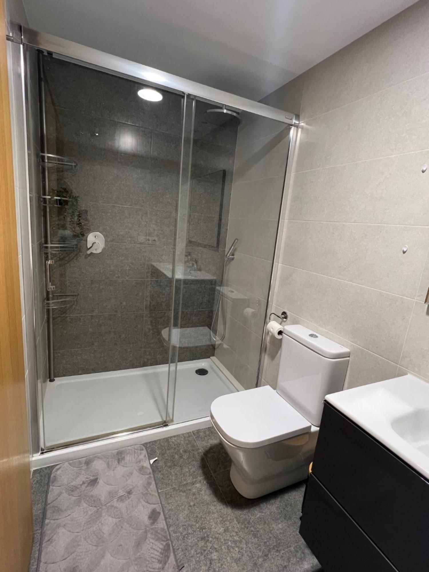 Habitacion Doble Con Bano Privado Lejlighed Valencia Eksteriør billede